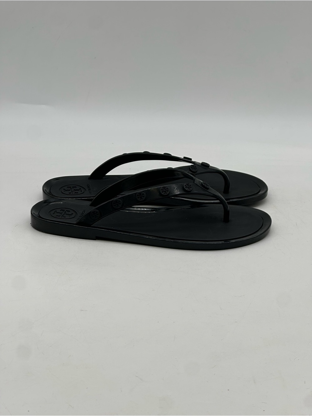 Tory Burch Studded Jelly Thong Sandals. Size 5